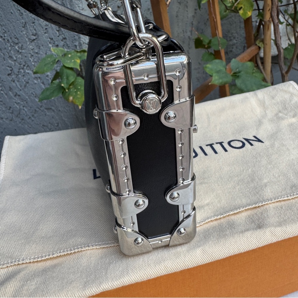 Louis Vuitton Calfskin Leather Soft Slim Trunk Crossbody - Picture 10 of 16